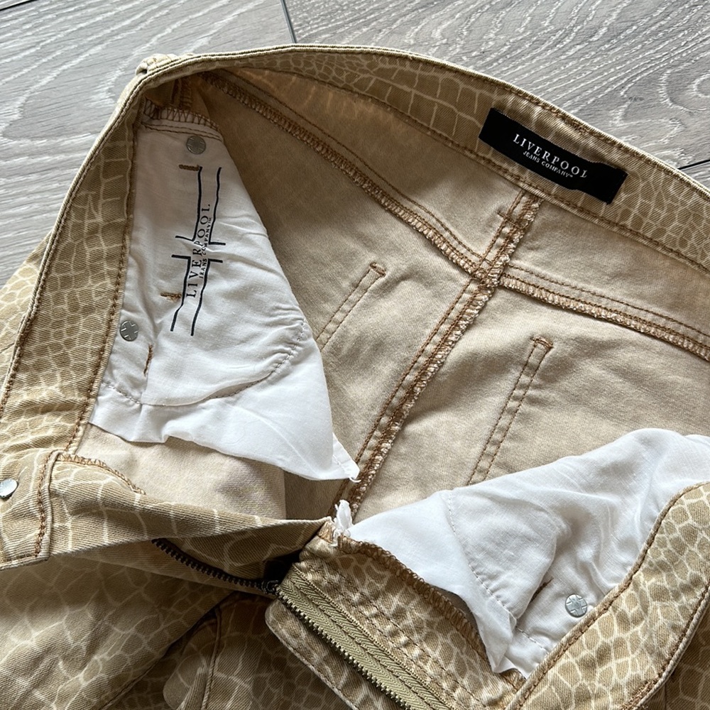 Liverpool Jeans - Picture 6 of 9